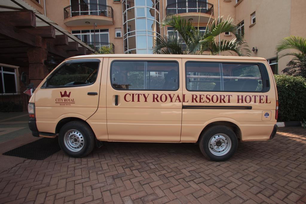 City Royal Resort Hotel Kyambogo  Exteriör bild