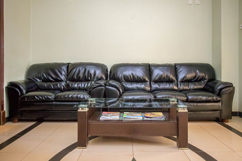 City Royal Resort Hotel Kyambogo  Exteriör bild
